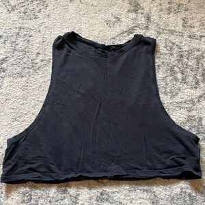 Lululemon black training tank in excellent condition